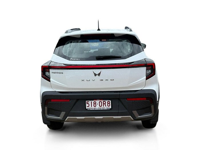 2025 Mahindra XUV3XO AX5L