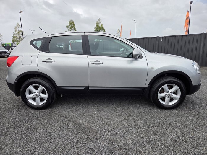 2009 Nissan Dualis ST