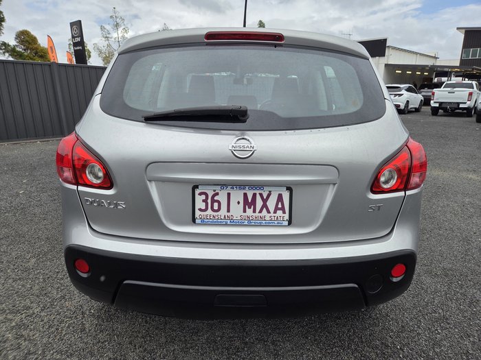 2009 Nissan Dualis ST