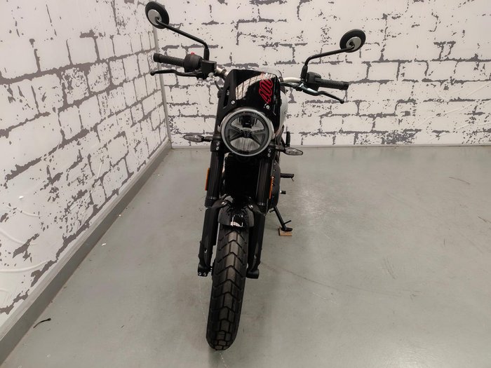 2026 Triumph Tracker 400 Tracker Silver