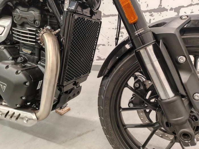 2026 Triumph Tracker 400 Tracker Silver