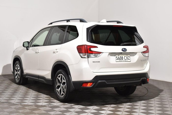 2020 Subaru Forester 2.5i