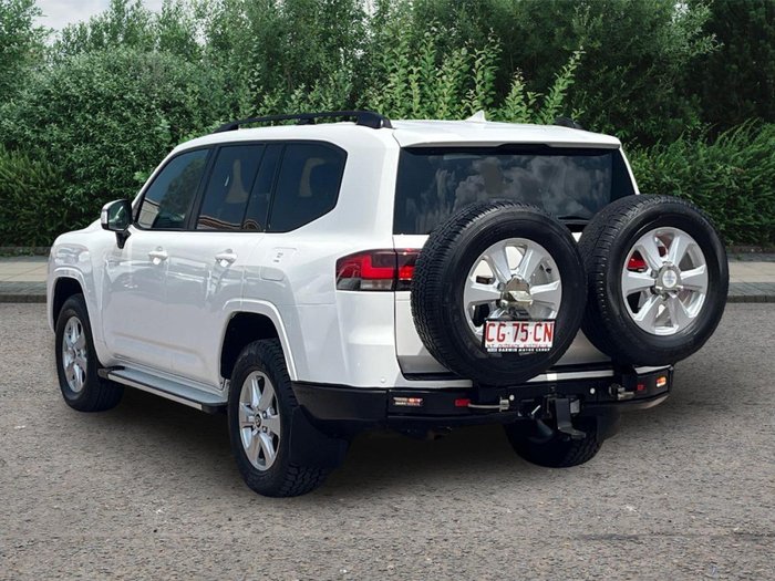 2025 Toyota Landcruiser GXL