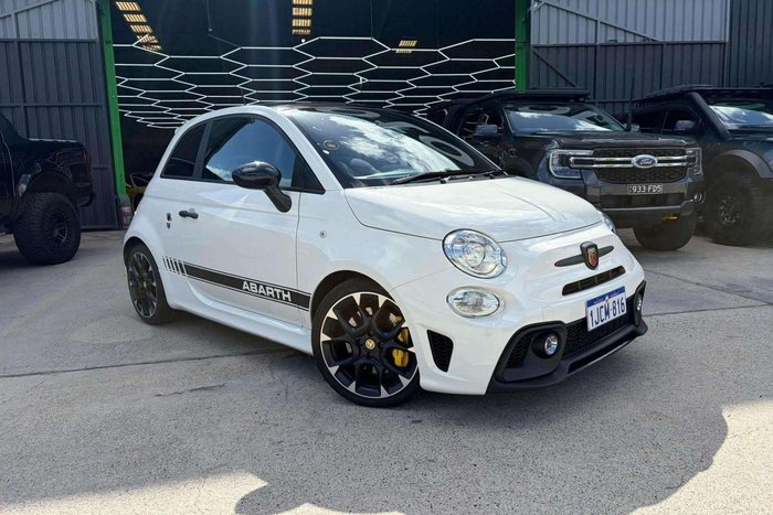 2020 Abarth 595