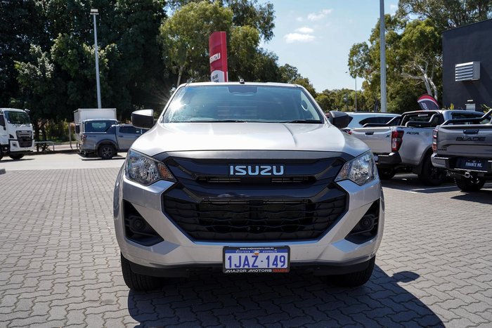 2025 Isuzu D-MAX SX