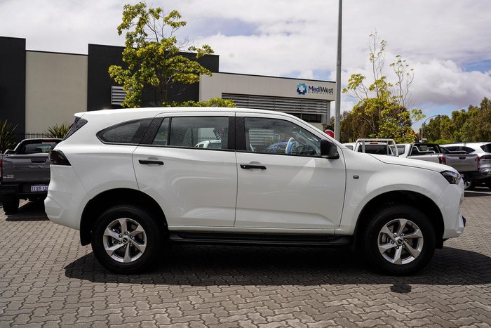 2025 Isuzu MU-X LS-M