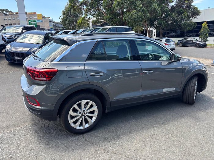 2025 Volkswagen T-Roc