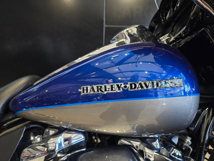 2017 Harley-Davidson Ultra Limited 107 (FLHTK)