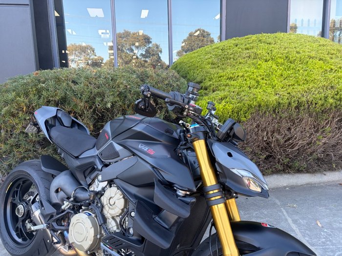 2024 DUCATI STREETFIGHTER V4 S