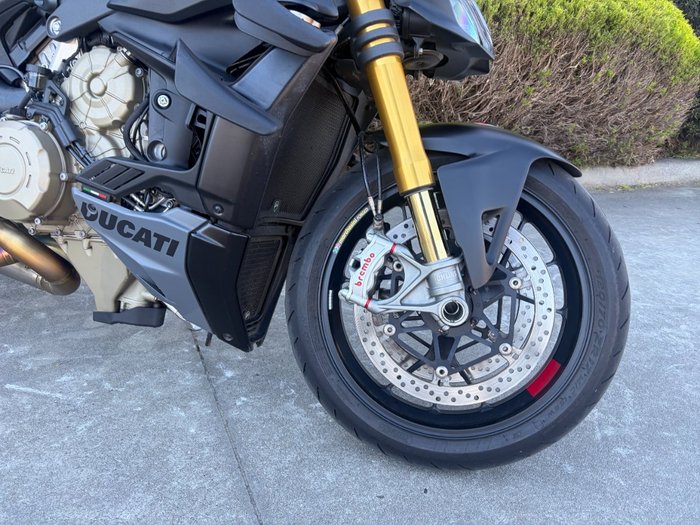 2024 DUCATI STREETFIGHTER V4 S