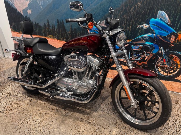 Harley-Davidson SuperLow 883 (XL883L) Sportster