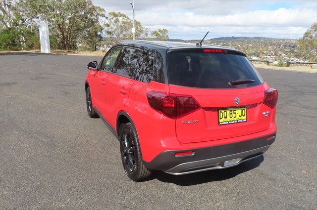 2024 SUZUKI VITARA