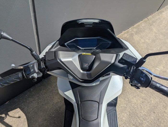 2025 Honda PCX 125 PCX