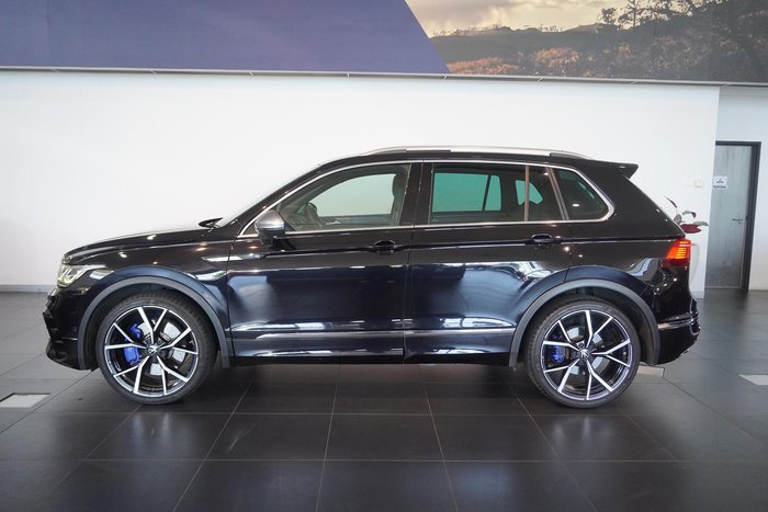 2023 Volkswagen Tiguan R