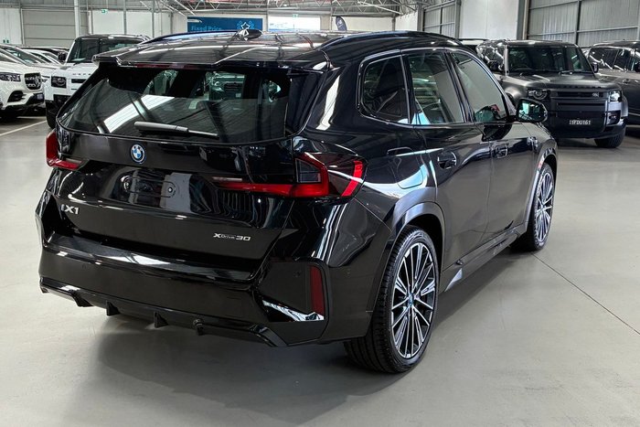 2024 BMW iX1 xDrive30 M Sport