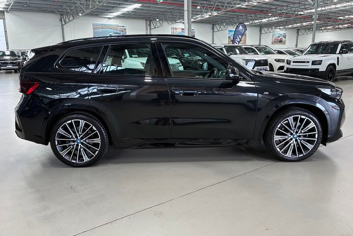 2024 BMW iX1 xDrive30 M Sport