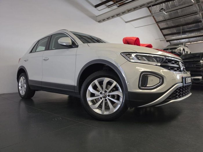 2023 Volkswagen T-Roc