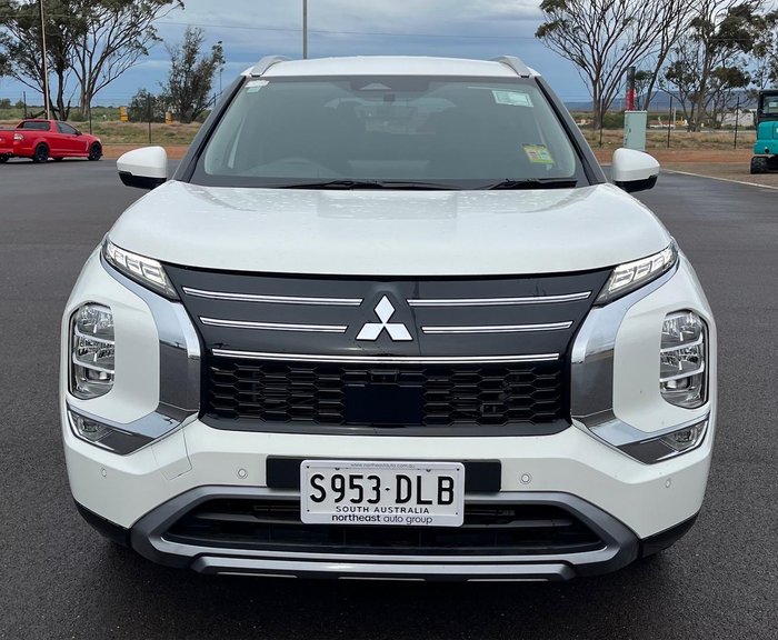 2025 Mitsubishi Outlander Aspire