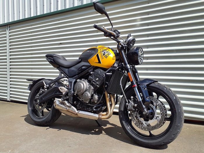 2026 Triumph Trident 660 Trident Yellow
