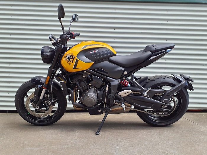 2026 Triumph Trident 660 Trident Yellow