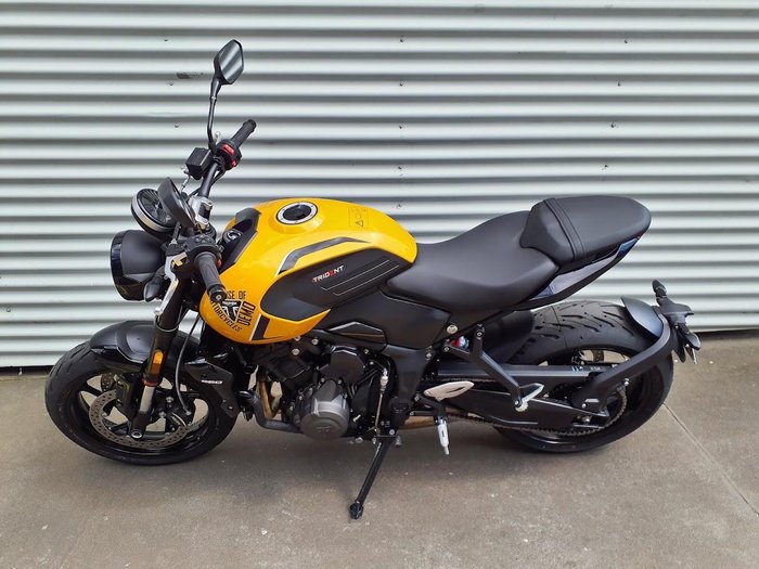 2026 Triumph Trident 660 Trident Yellow