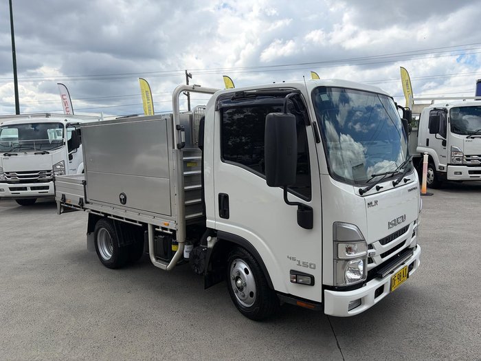 2022 Isuzu N Series