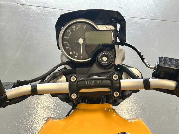 2026 Triumph Tracker 400 Tracker Yellow