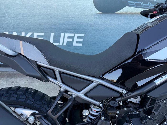 2026 CFMOTO 450MT MT Black