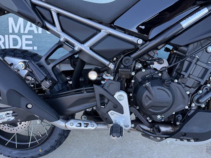 2026 CFMOTO 450MT MT Black
