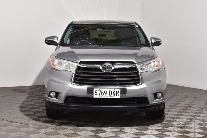 2016 Toyota Kluger
