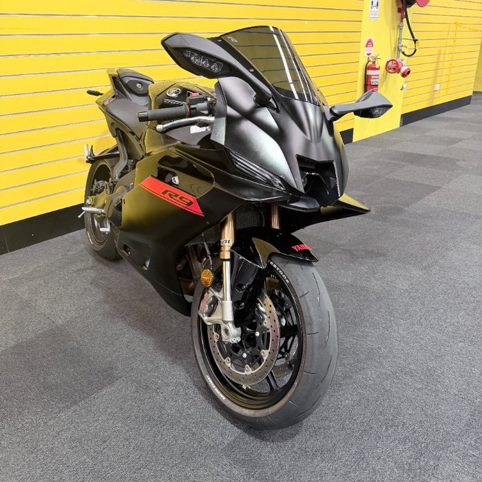 2025 Yamaha YZF-R9