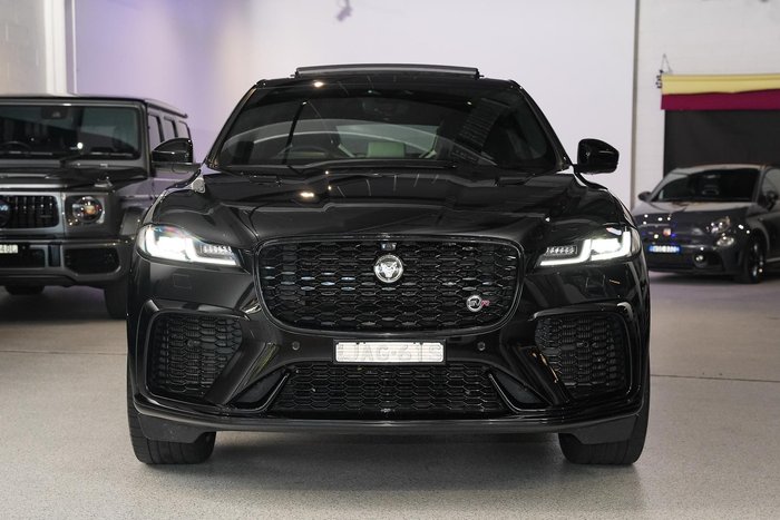 2024 Jaguar F-PACE SVR