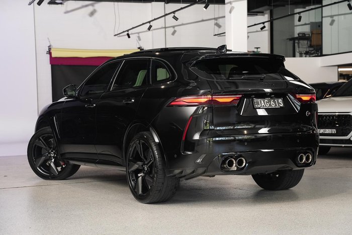 2024 Jaguar F-PACE SVR