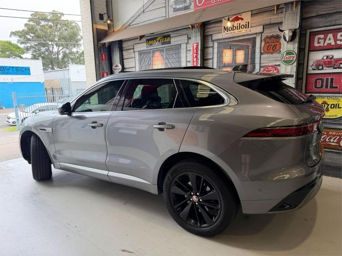 2021 Jaguar F-PACE P250 R-Dynamic SE