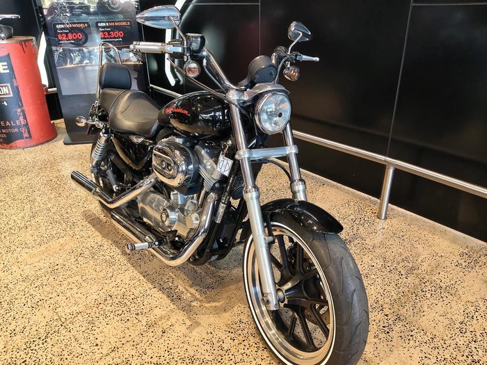 Harley-Davidson SuperLow 883 (XL883L) Sportster