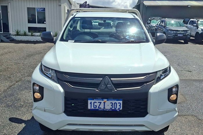 2019 Mitsubishi Triton GLX