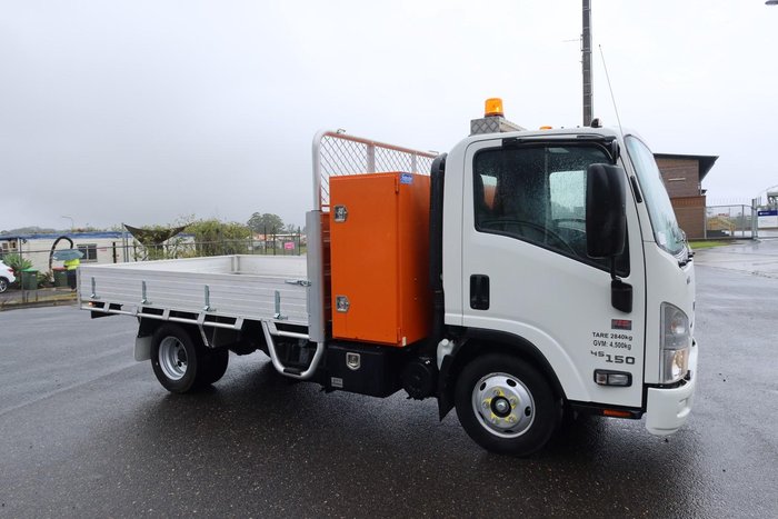 2021 Isuzu N Series NNR 45-150