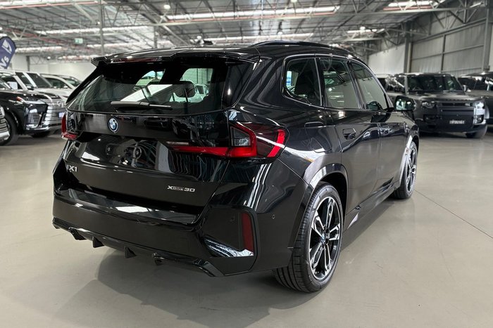 2024 BMW iX1 xDrive30 M Sport