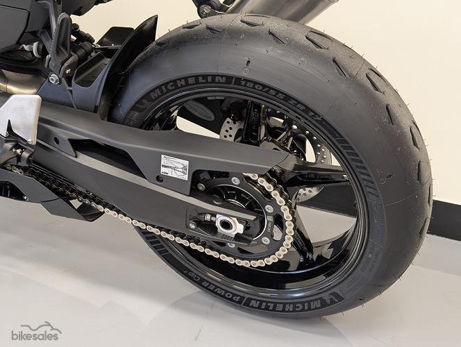 2026 KTM 990 RC R RC Black