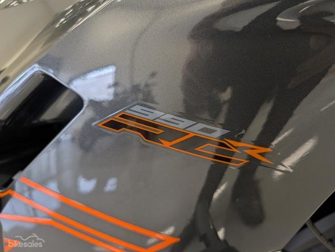 2026 KTM 990 RC R RC Black