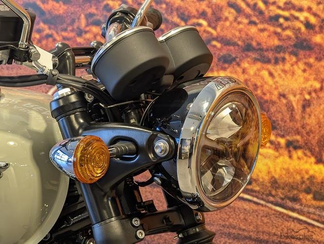 2026 Triumph Bonneville T120 Bonneville Grey