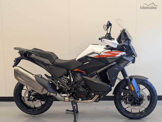 2026 KTM 1390 Super Adventure S Evo Super Adventure White