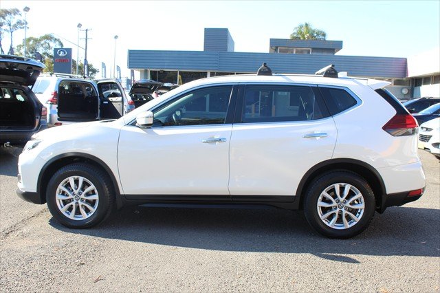 2021 Nissan X-TRAIL ST