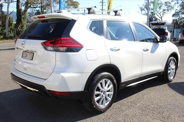 2021 Nissan X-TRAIL ST