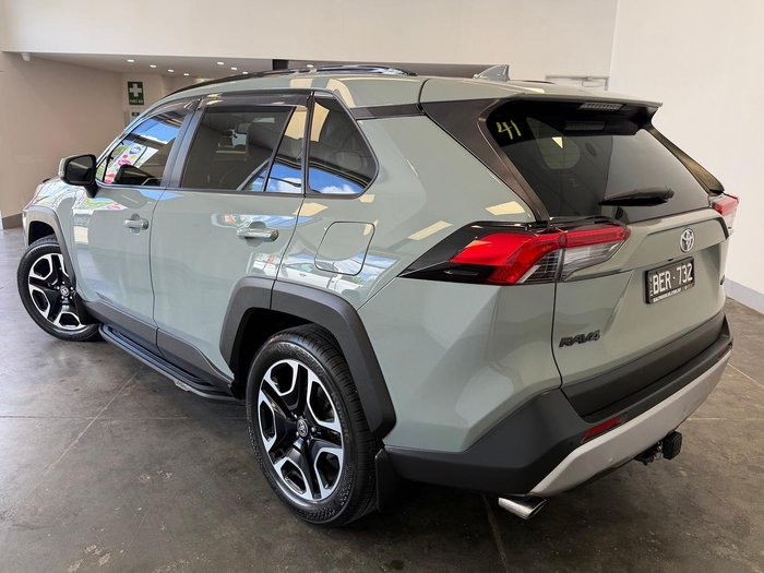 2019 Toyota RAV4 Edge