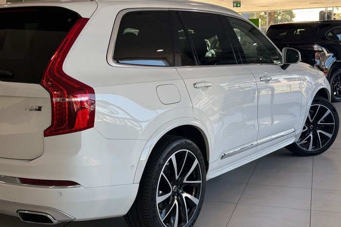 2019 Volvo XC90 T6 Inscription