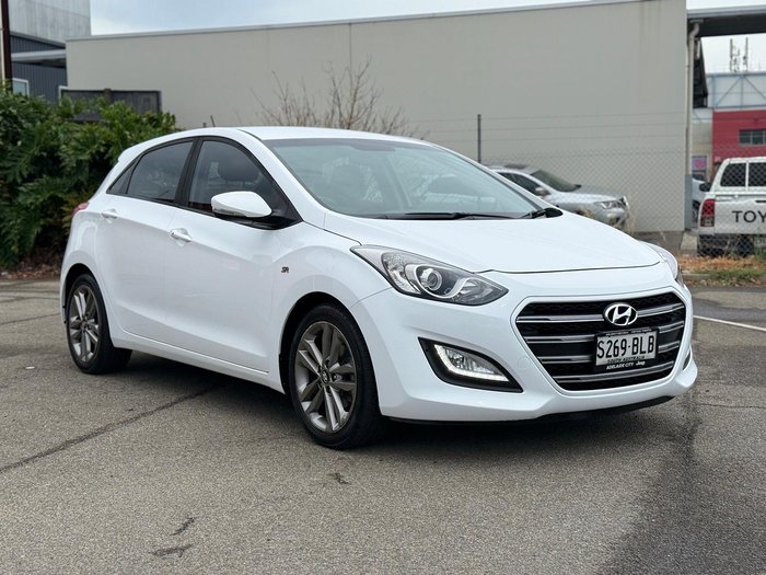 2016 Hyundai i30 SR