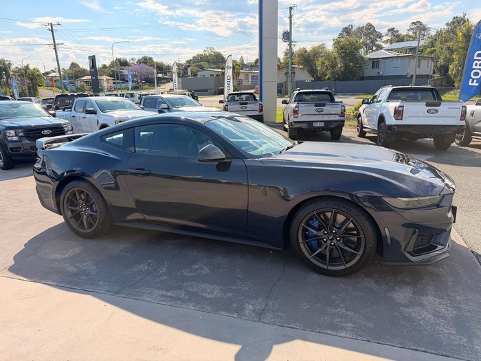 2026 Ford Mustang Dark Horse
