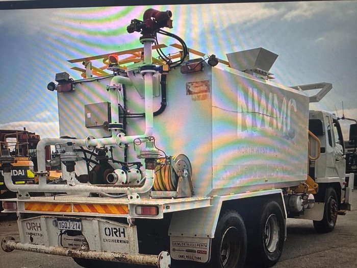 2017 Fuso Fighter 2427