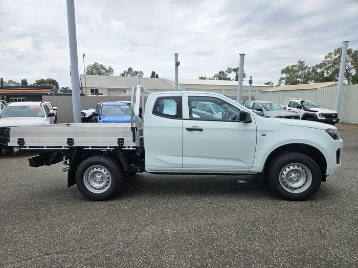 2026 Isuzu D-MAX SX High Ride